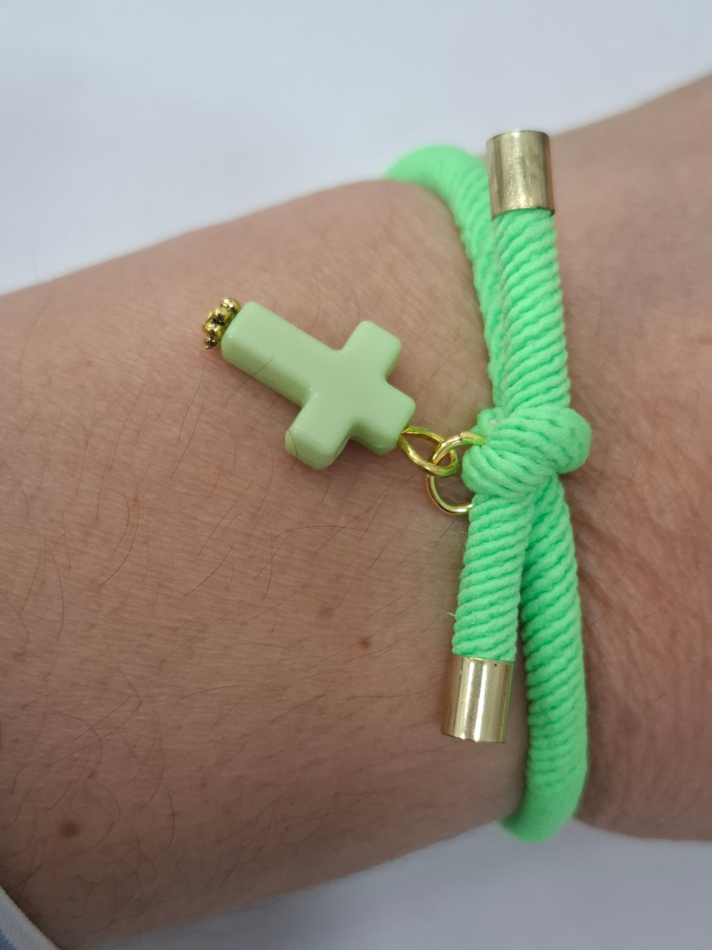 Pulsera nudo CRUZ