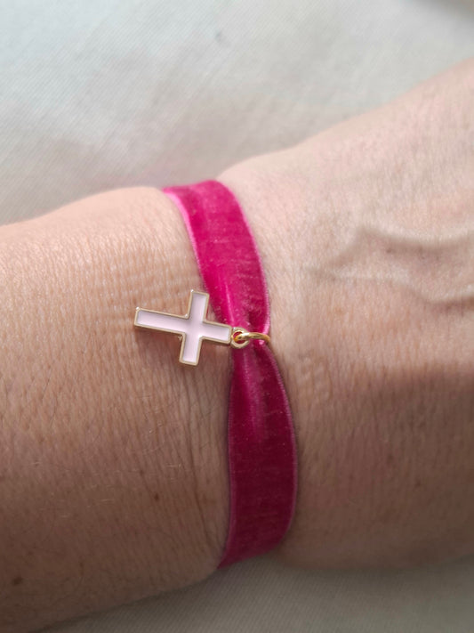 Pulsera terciopelo ELÁSTICO CRUZ ESMALTADA