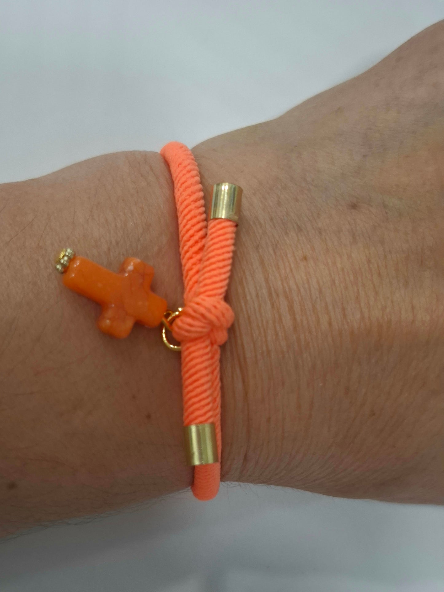 Pulsera nudo CRUZ