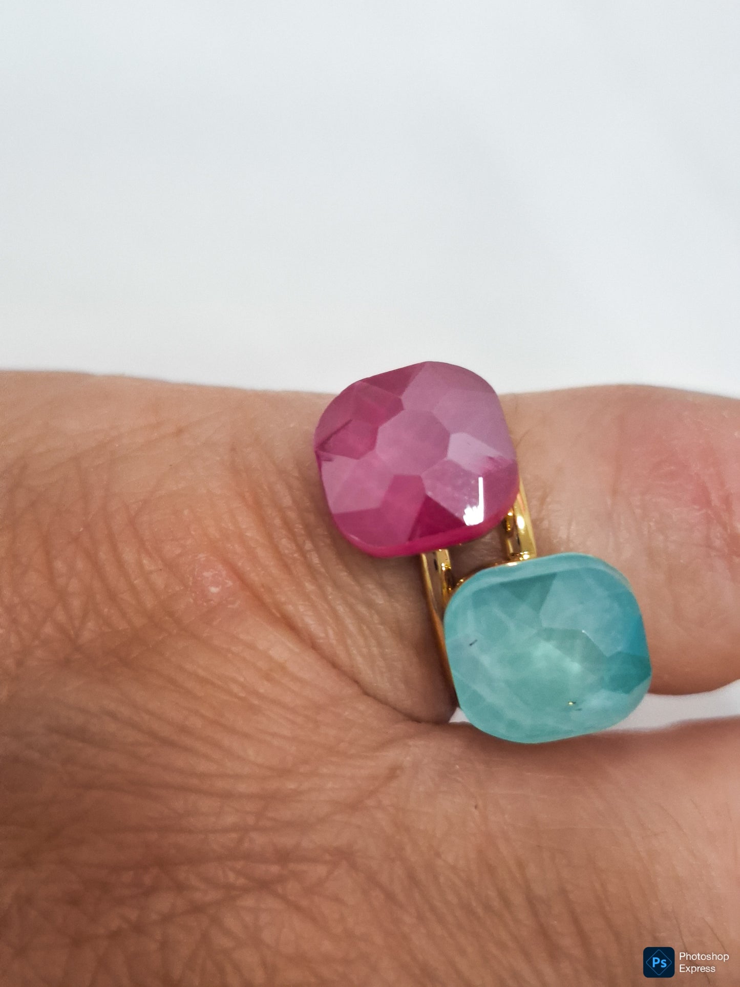 ANILLO POM AGUA FRESA