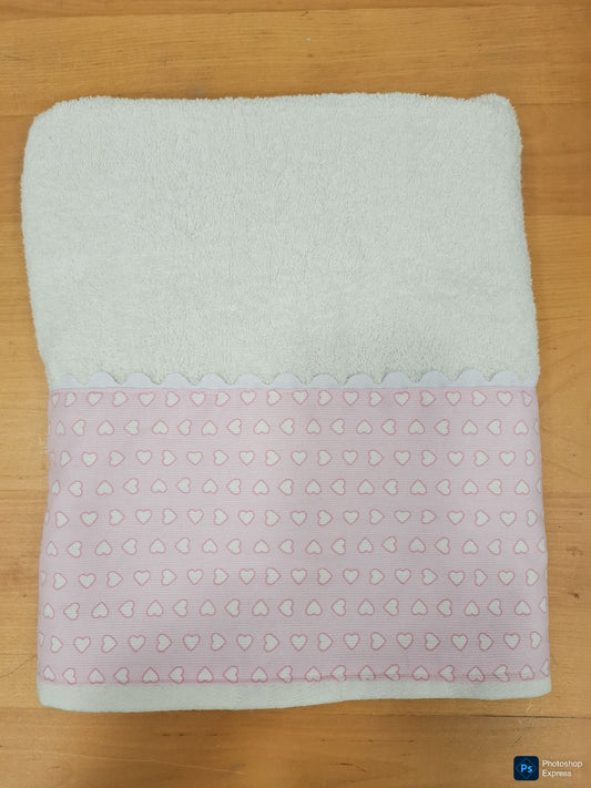 Mochila y toalla CORAZONES rosa