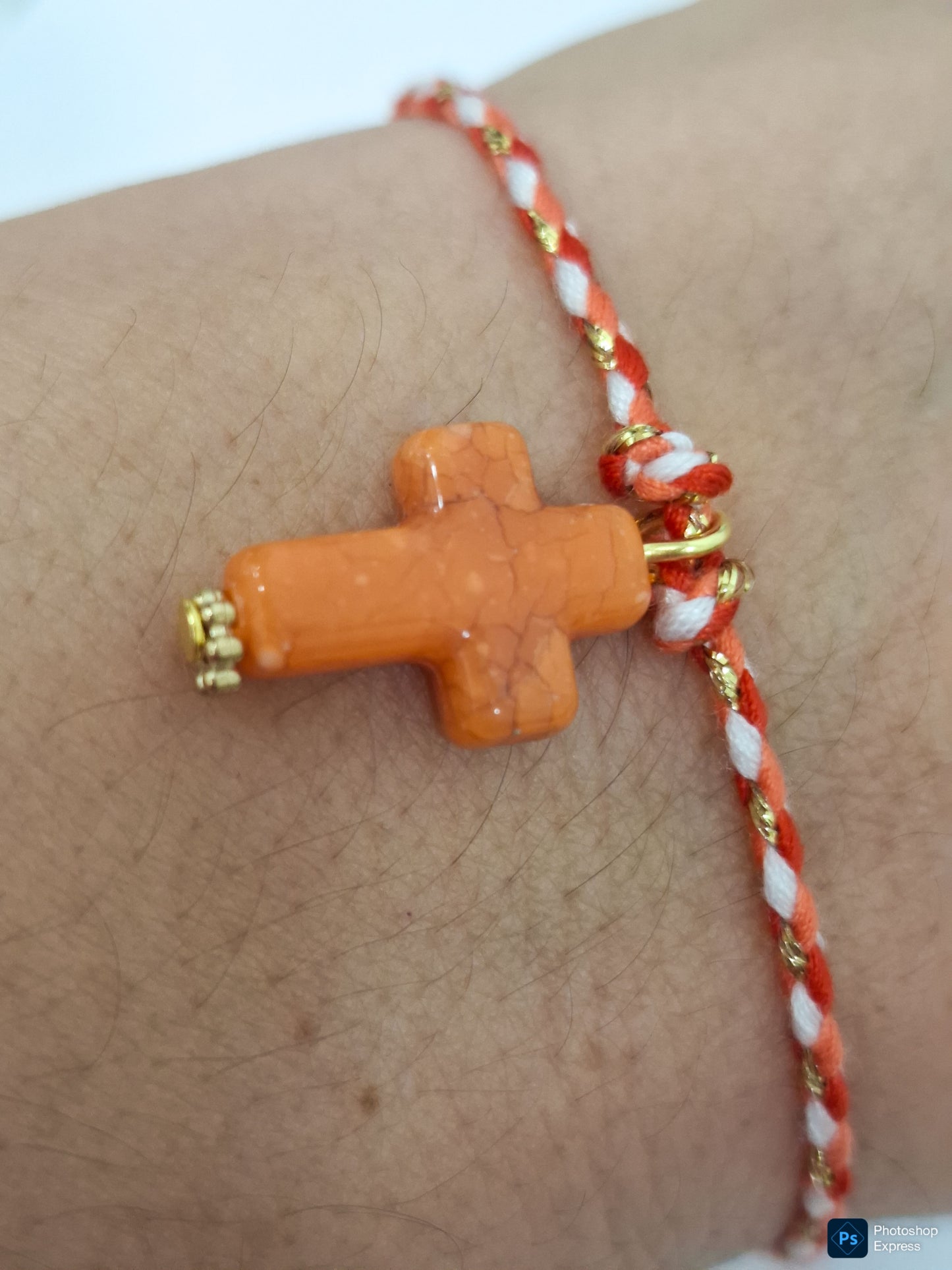 Pulsera hilo CRUZ