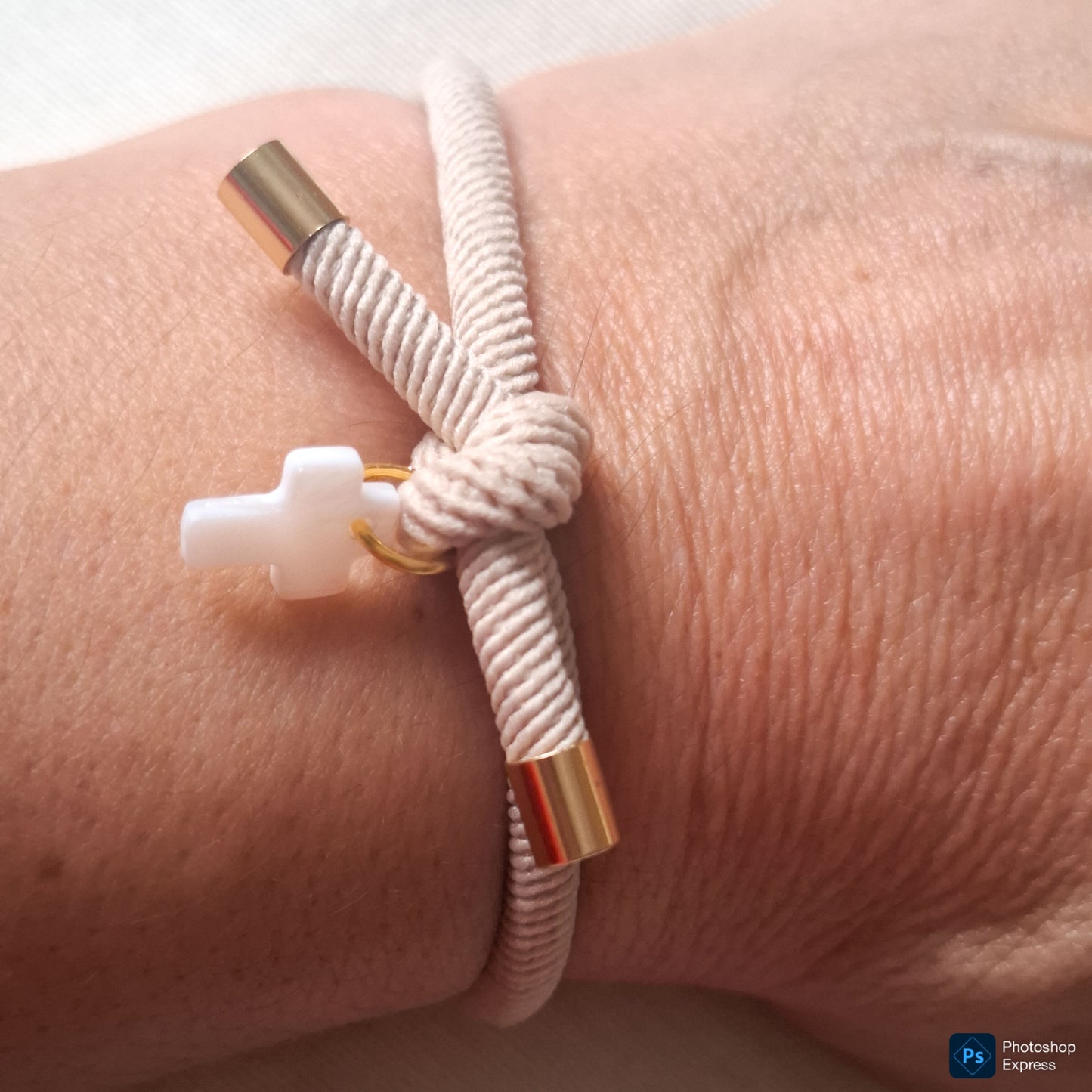 Pulsera nudo CRUZ NÁCAR