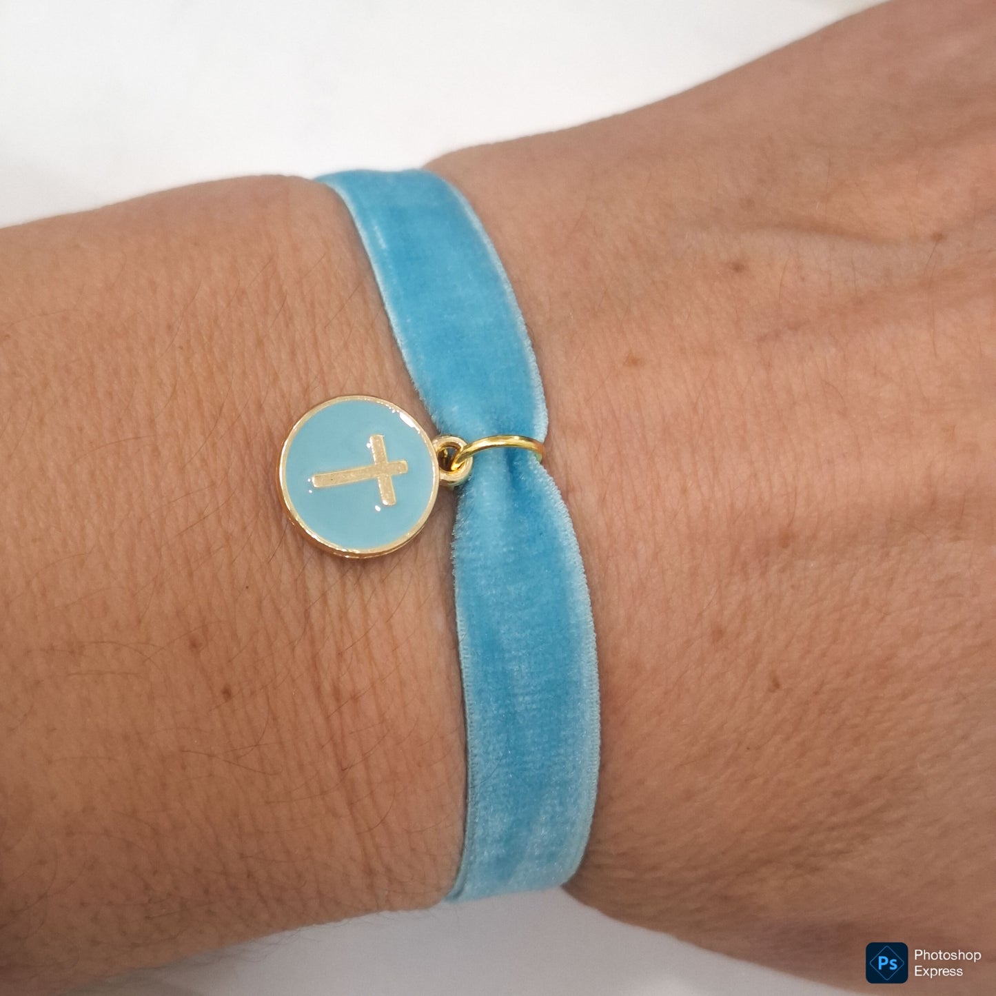 Pulsera terciopelo ELÁSTICO CRUZ