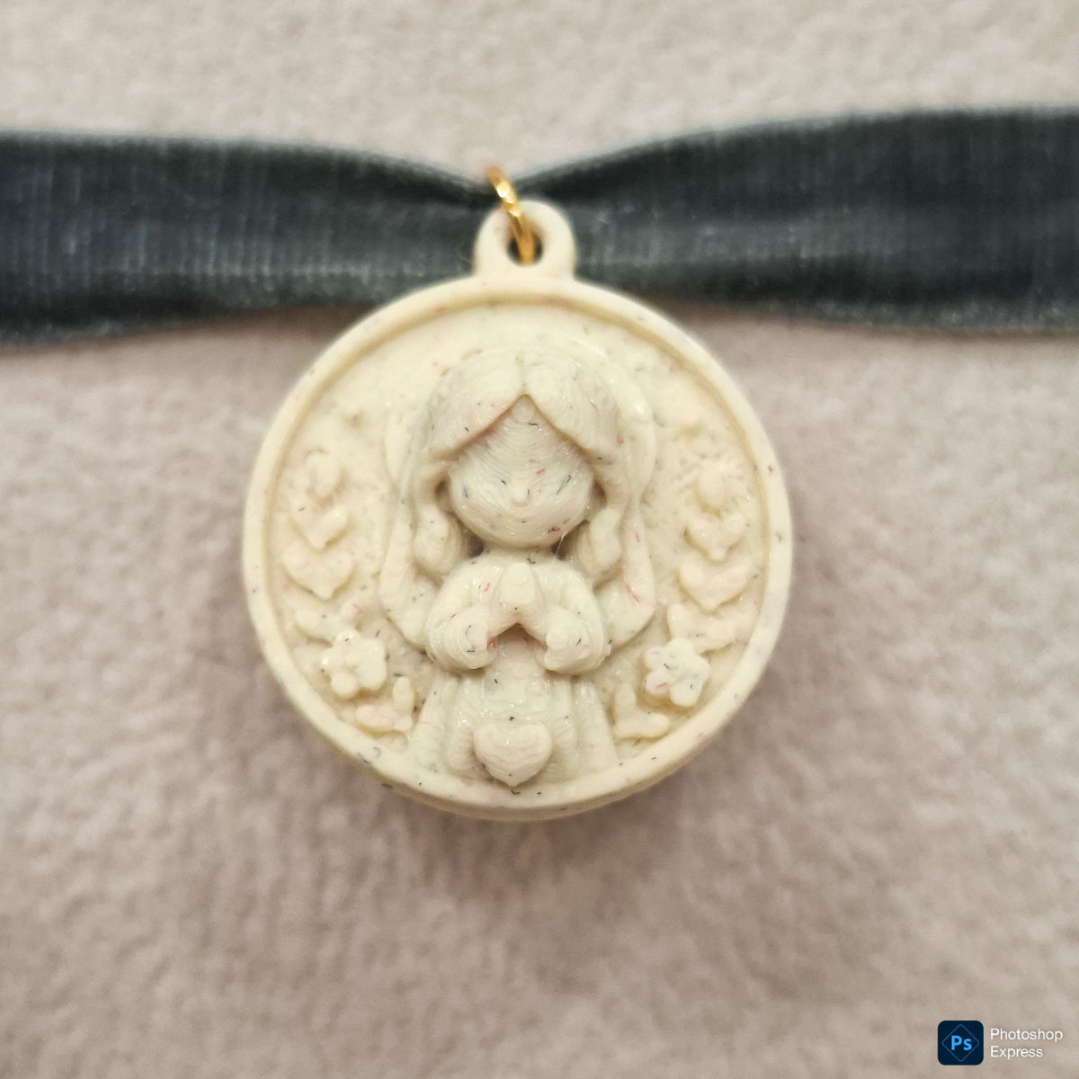 Collar elástico TERCIOPELO VIRGEN NIÑA