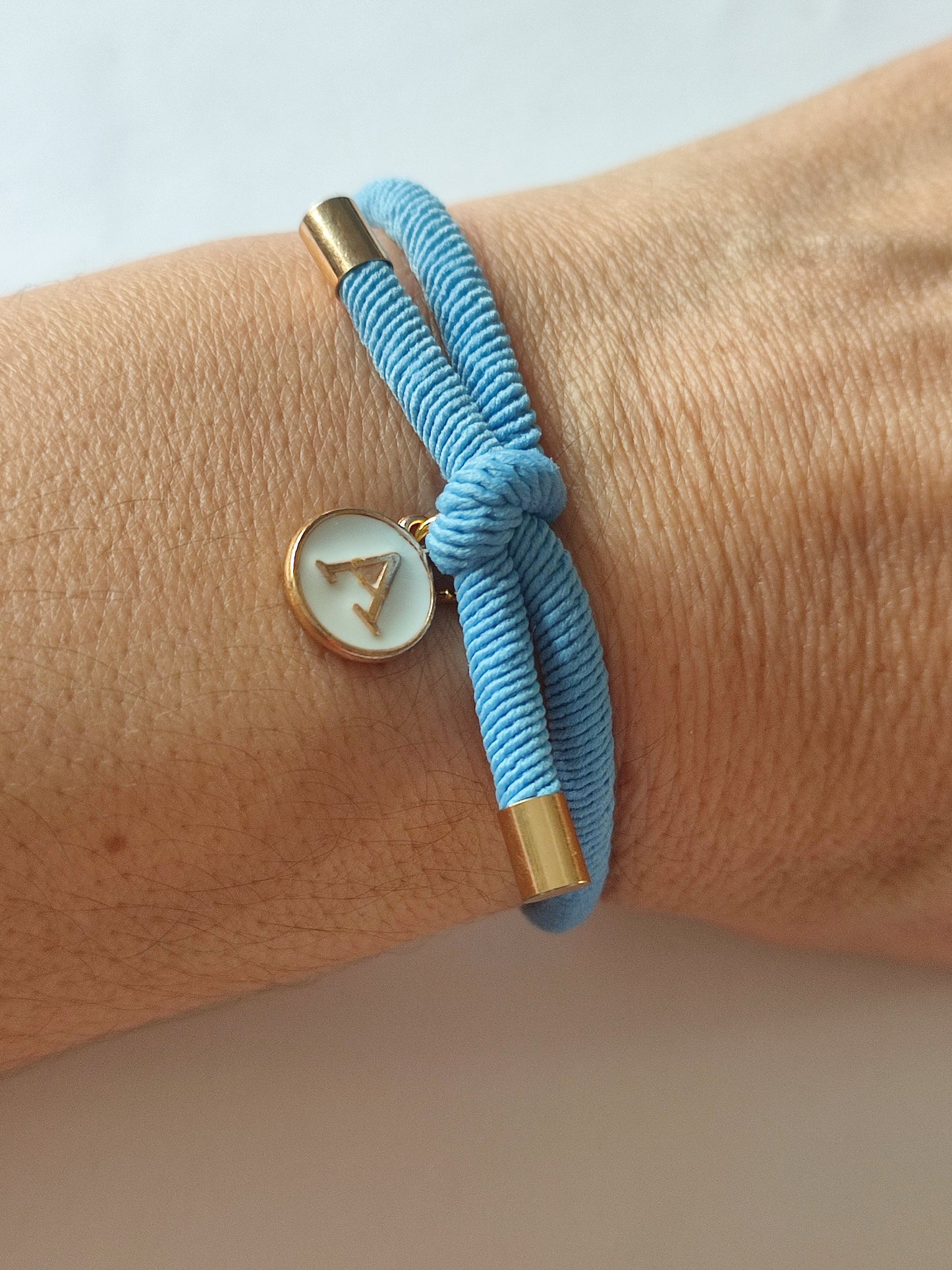 Pulsera nudo INICIAL A