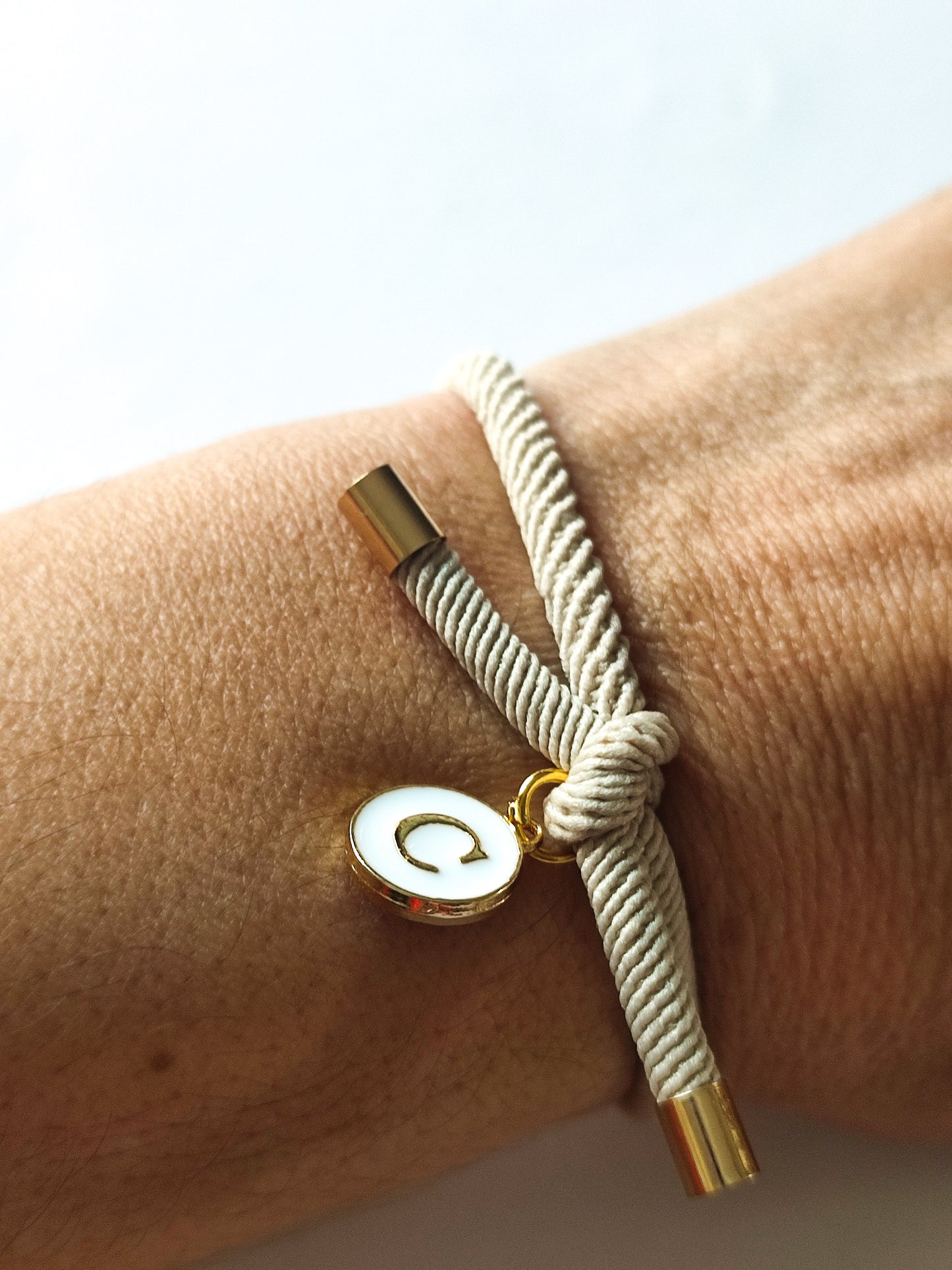 Pulsera nudo INICIAL C
