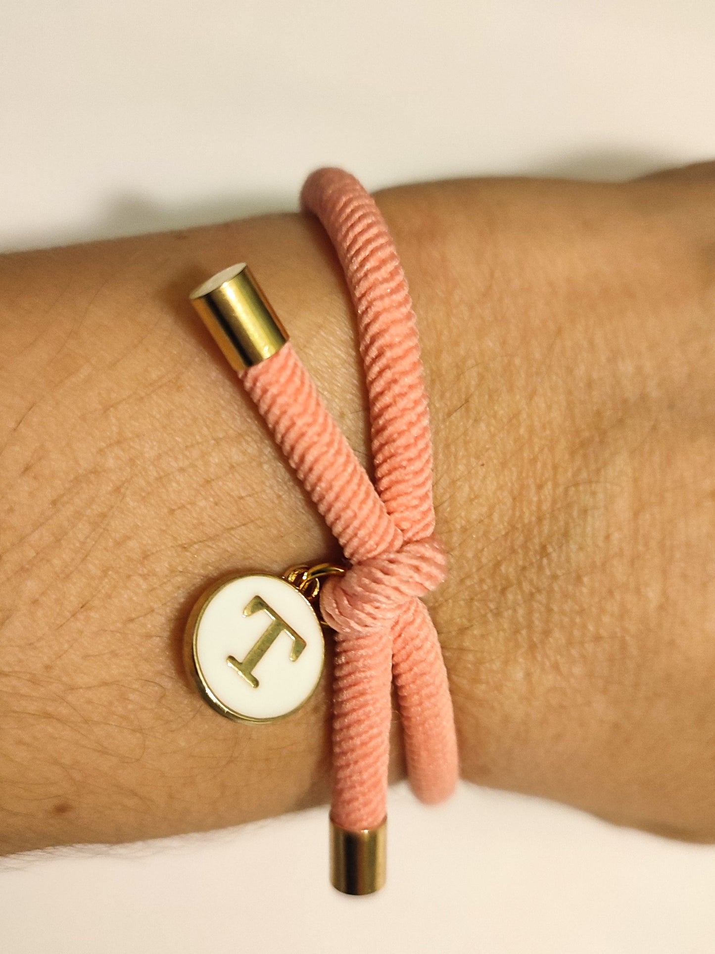 Pulsera nudo INICIAL T