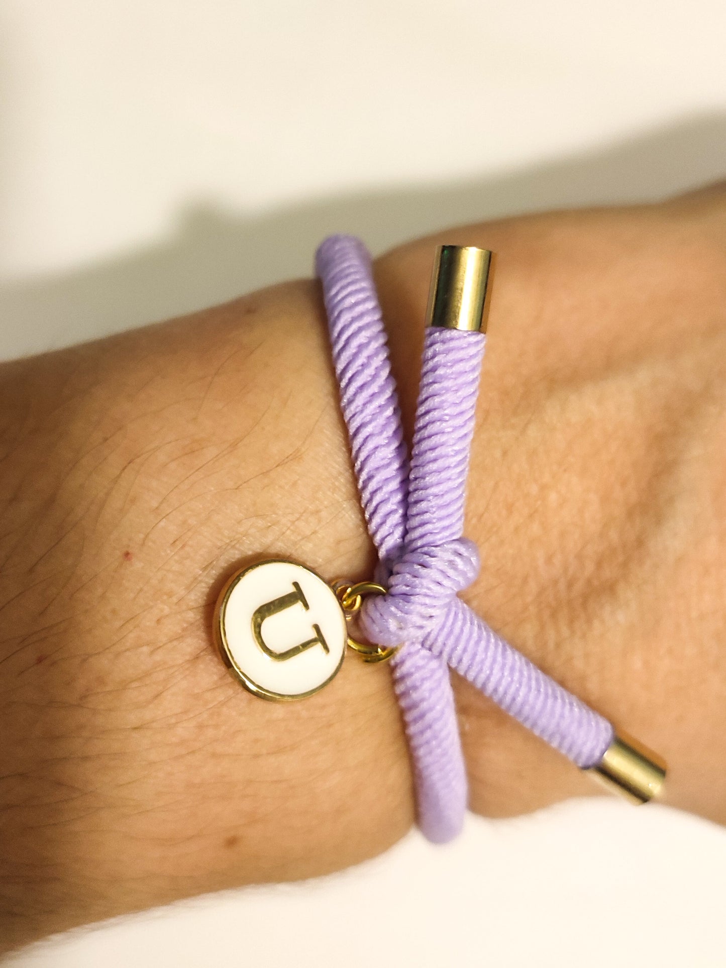 Pulsera nudo INICIAL U