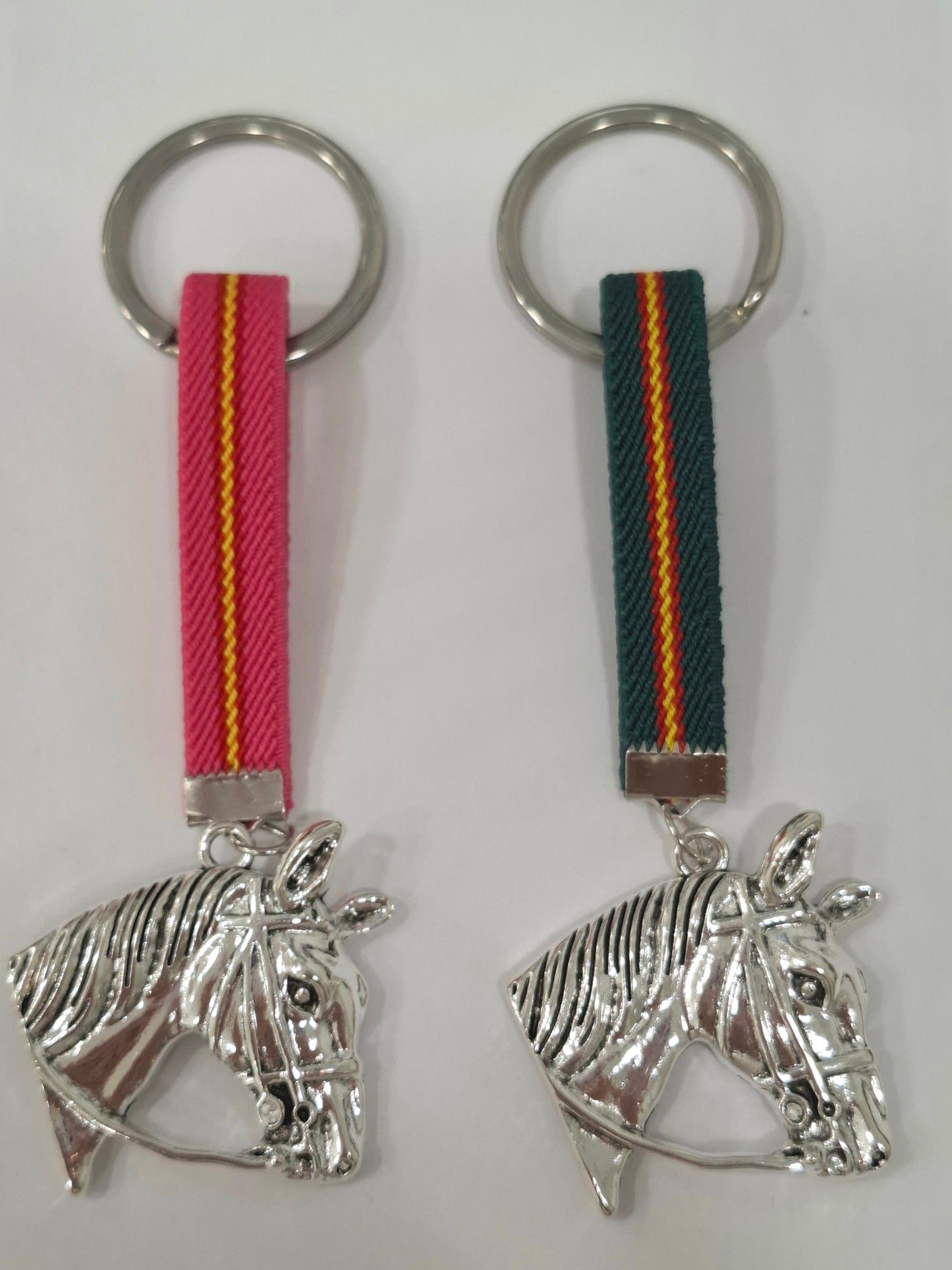 Llavero BANDERA con  CABALLO