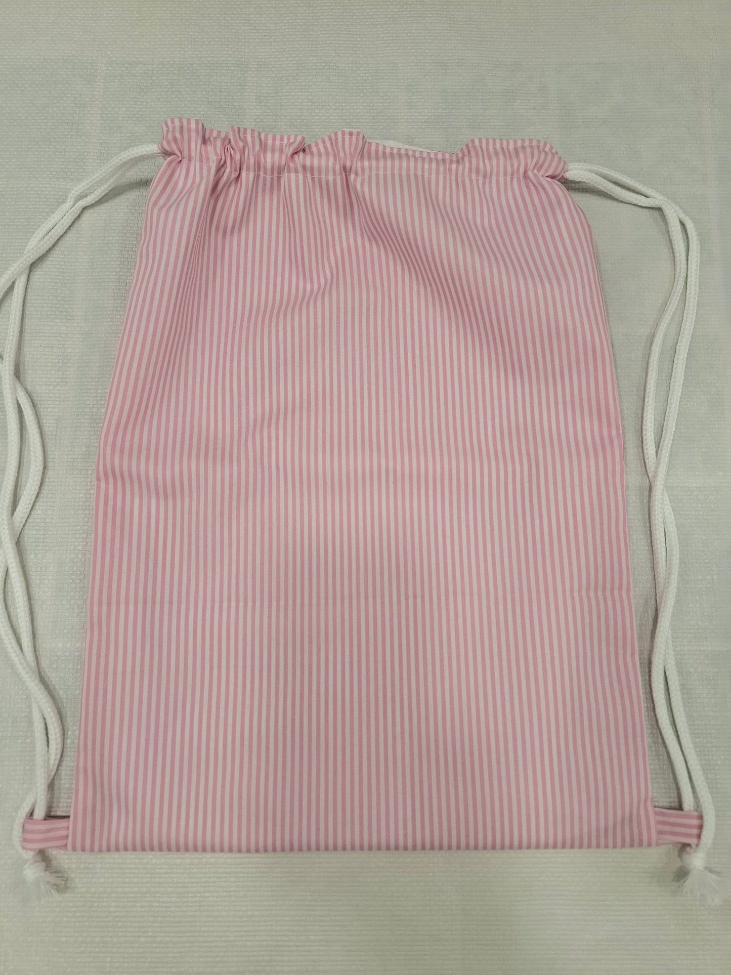 Mochila y toalla RAYITAS rosas