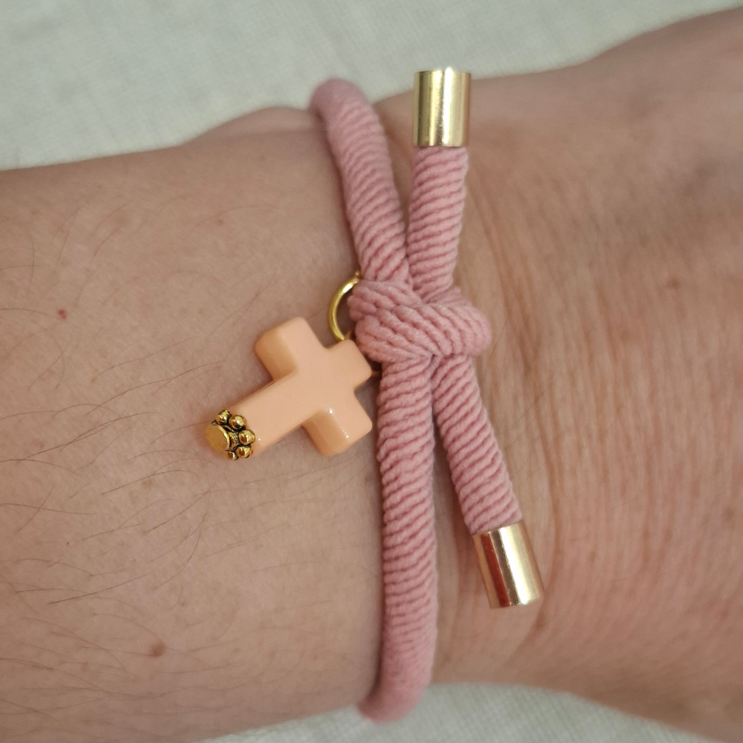 Pulsera nudo CRUZ