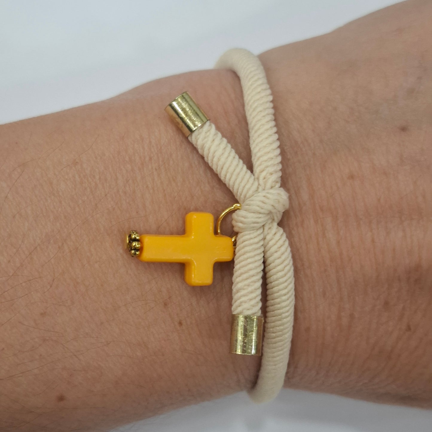 Pulsera nudo CRUZ
