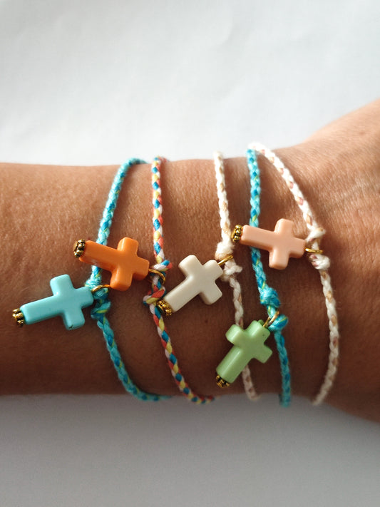 Pulsera CRUZ hilo