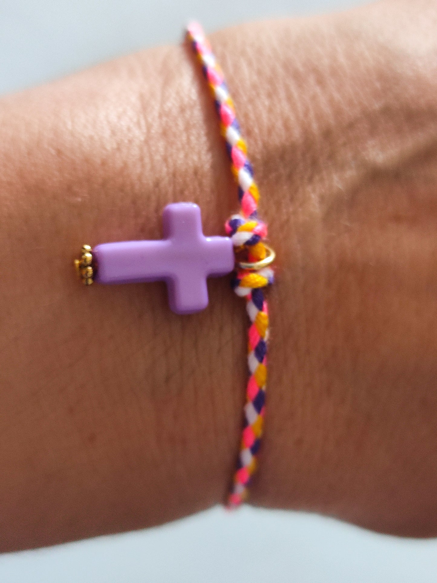 Pulsera CRUZ hilo