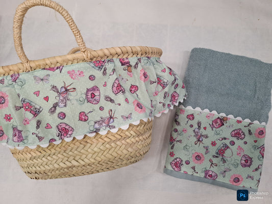 Cesto y toalla CLUTCH personalizada con nombre