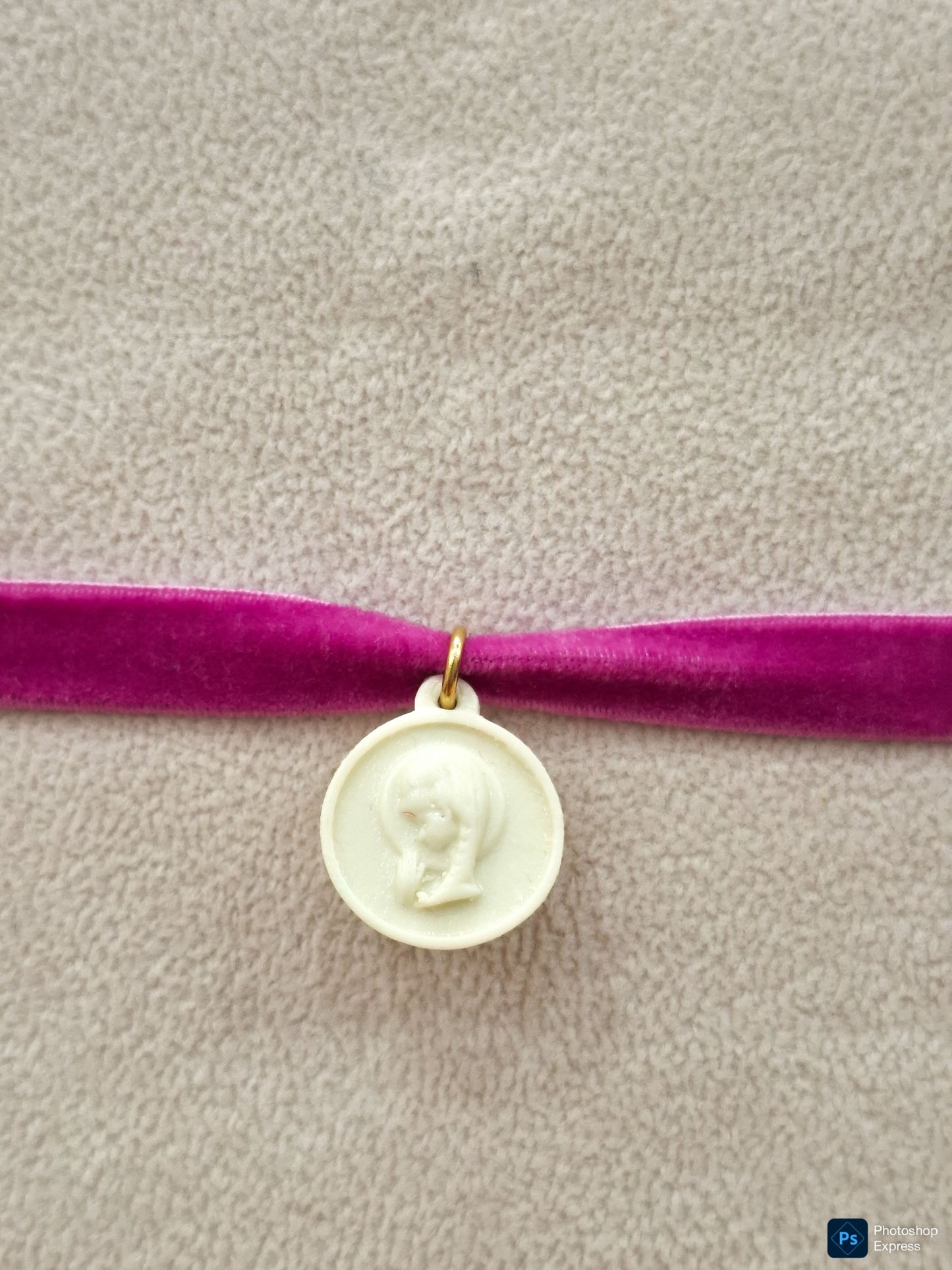 Chóker TERCIOPELO elástico VIRGEN NIÑA