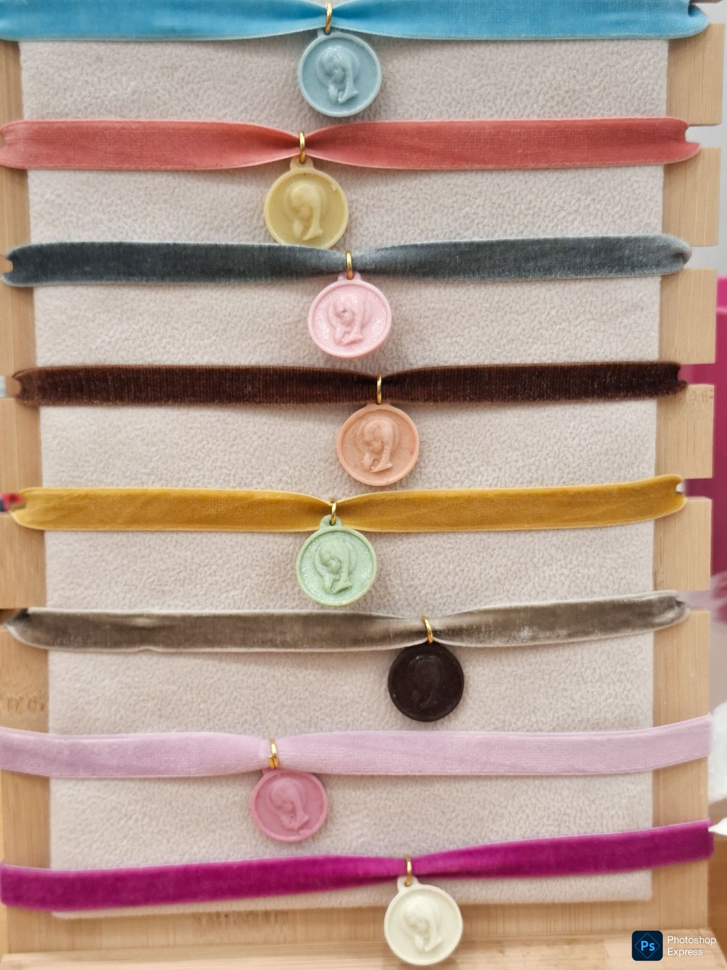 Chóker TERCIOPELO elástico VIRGEN NIÑA