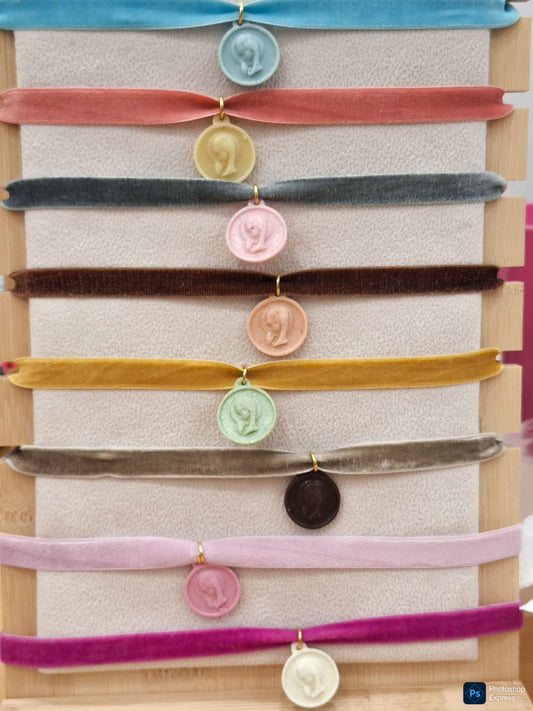 Chóker TERCIOPELO elástico VIRGEN NIÑA