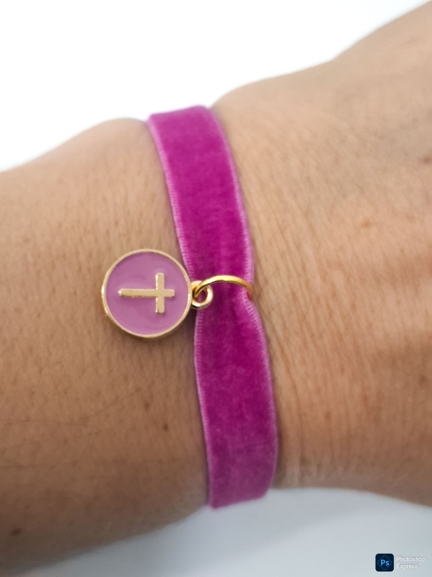 Pulsera terciopelo ELÁSTICO CRUZ