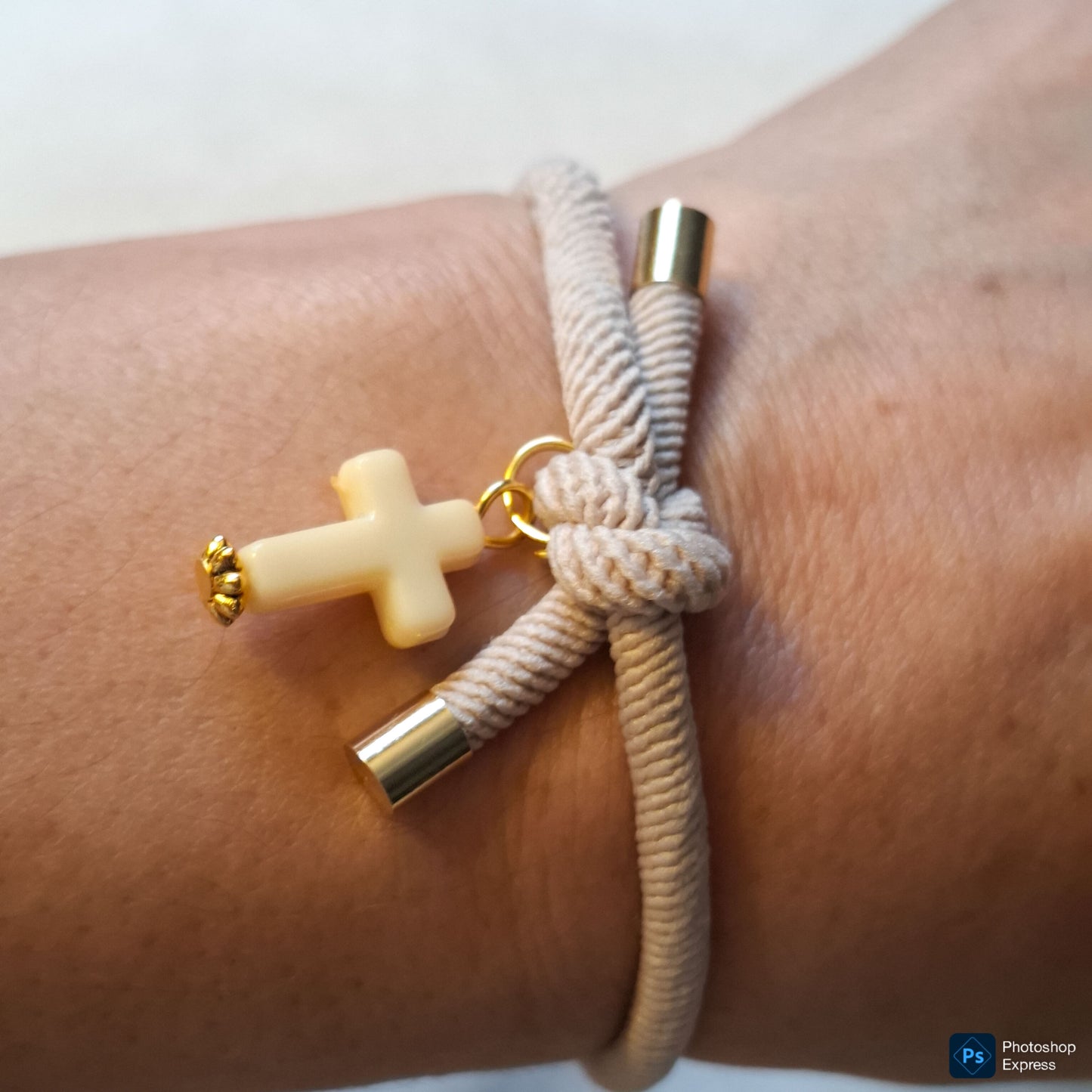 Pulsera nudo CRUZ