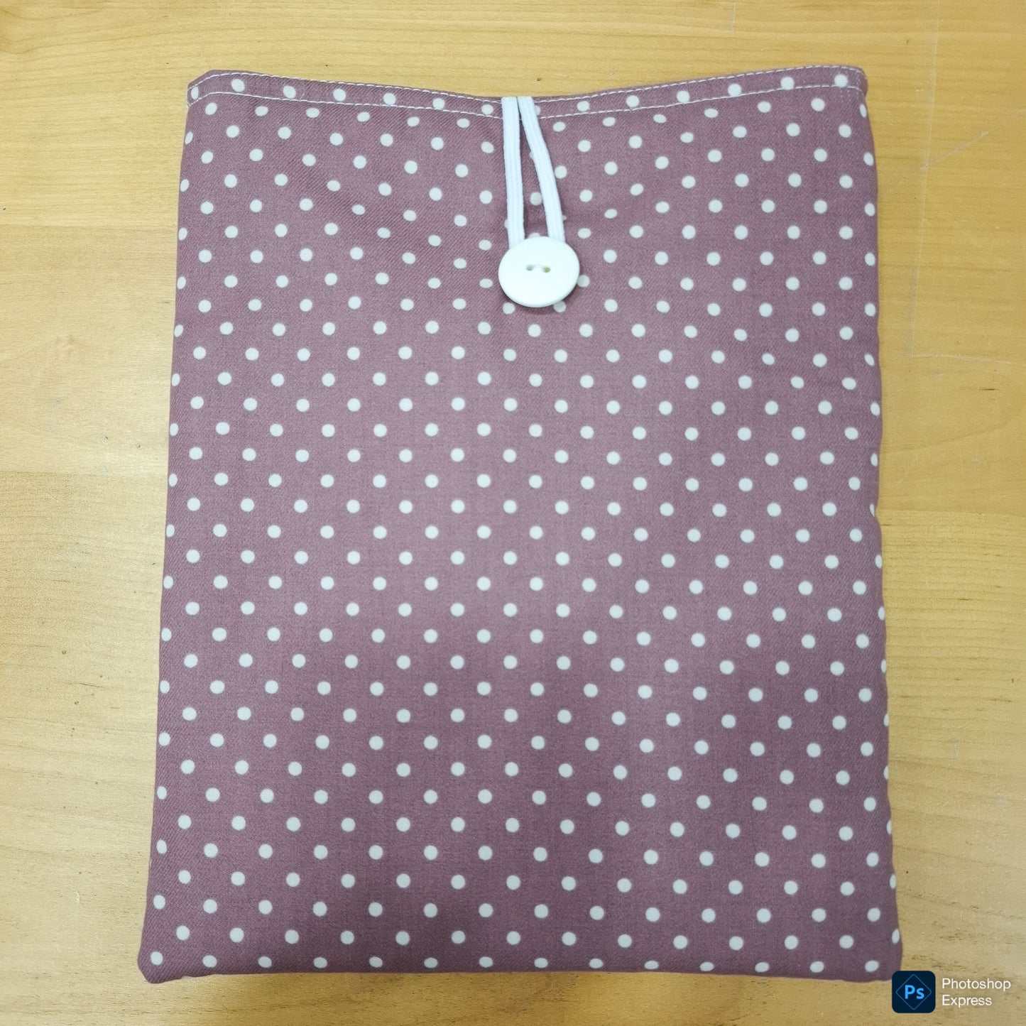 Funda Libro, Ipad o Tablet LUNARES