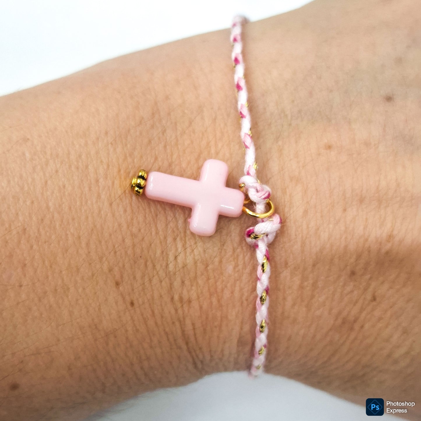 Pulsera hilo CRUZ