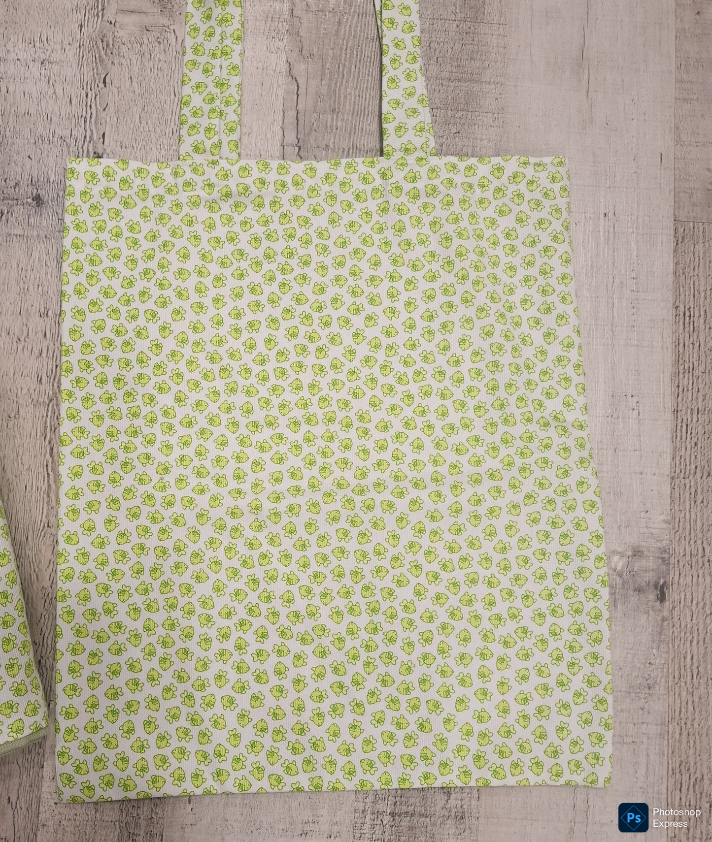 Tote y toalla PECES personalizada con nombre