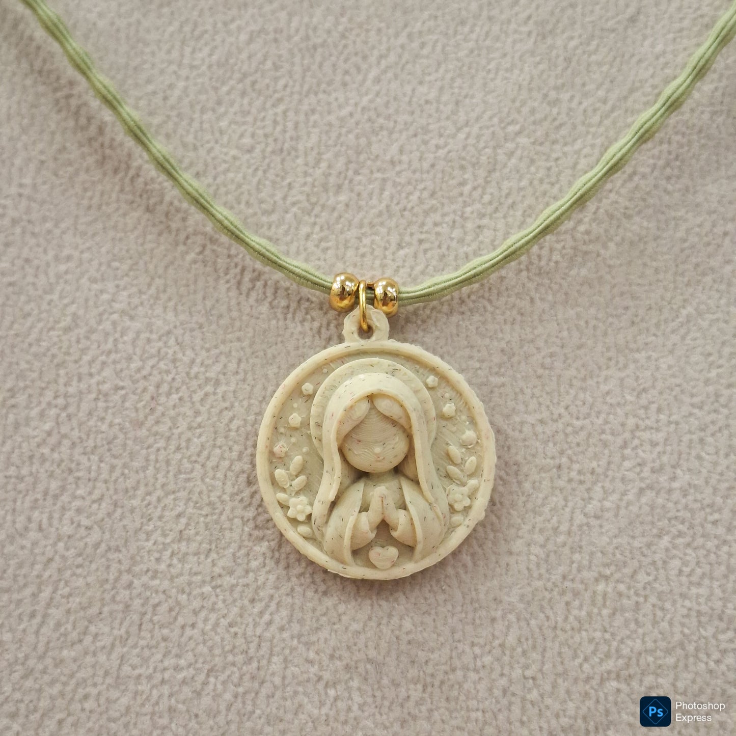 Collar elástico VIRGEN NIÑA