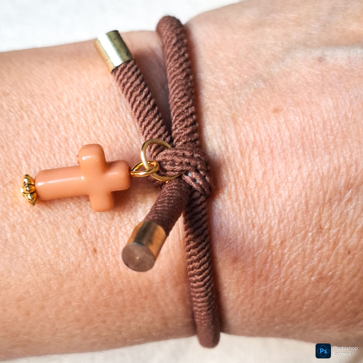 Pulsera nudo CRUZ