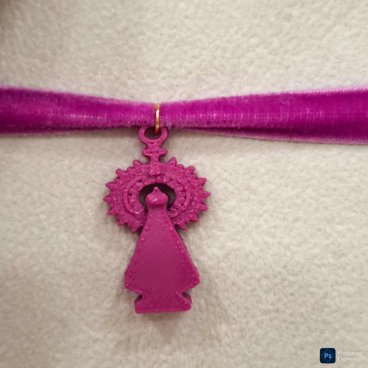 Collar elástico terciopelo VIRGEN DEL PILAR
