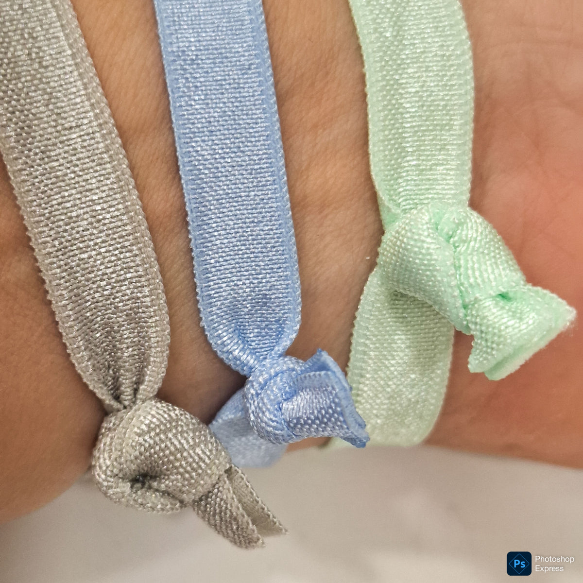 Pulsera terciopelo ELÁSTICO NÁCAR Y ESTRELLA ACERO INOXIDABLE