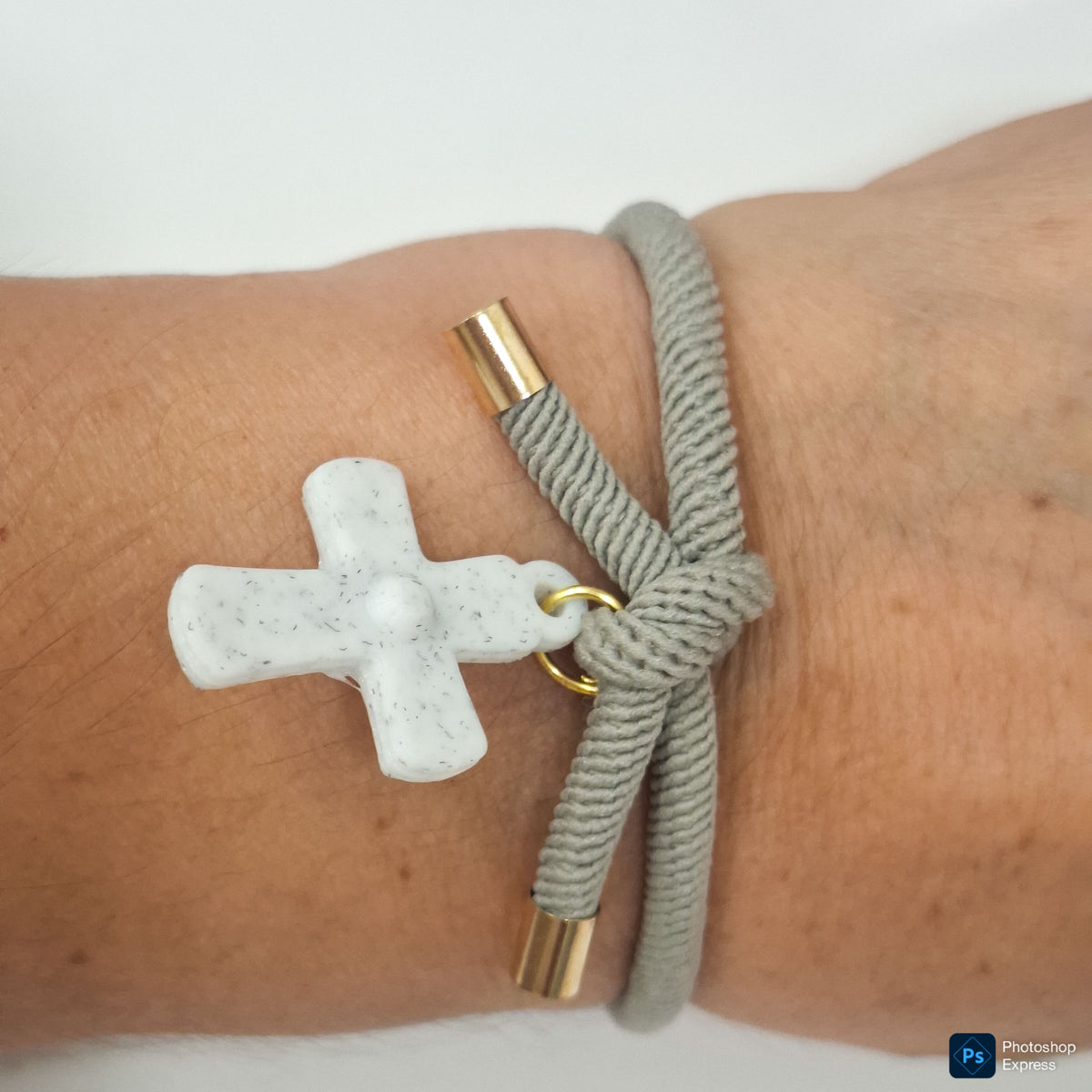 Pulsera nudo CRUZ