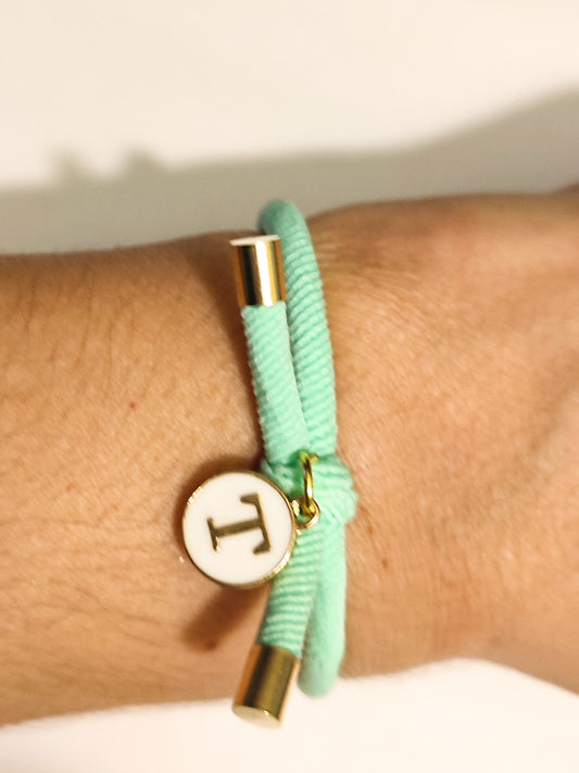 Pulsera nudo INICIAL T